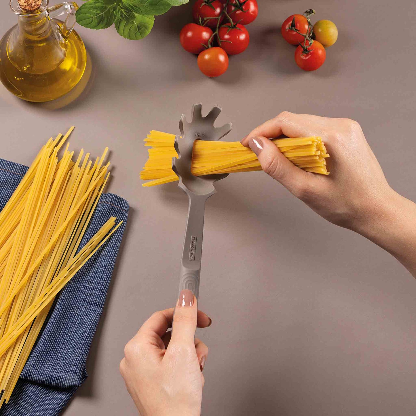 SOFTTA Spaghettiheber