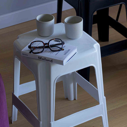 ICARAÍ Hocker